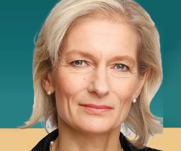 Zanny Minton Beddoes