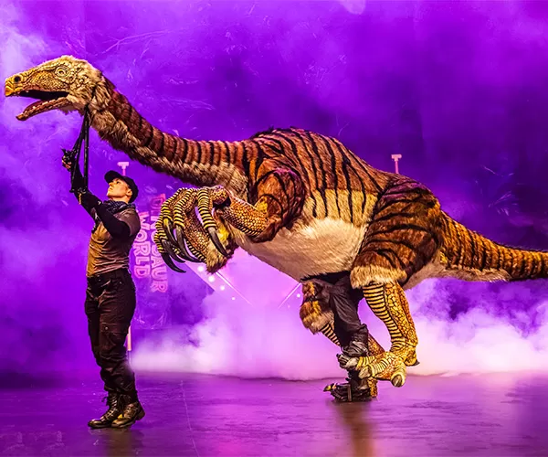 Dinosaur World Live!