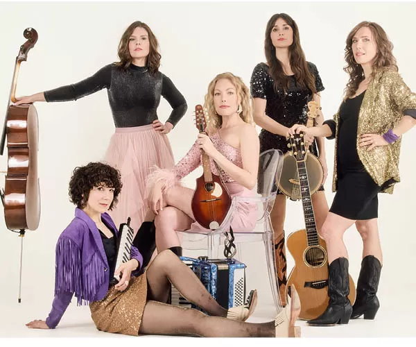 Opera Cowgirls