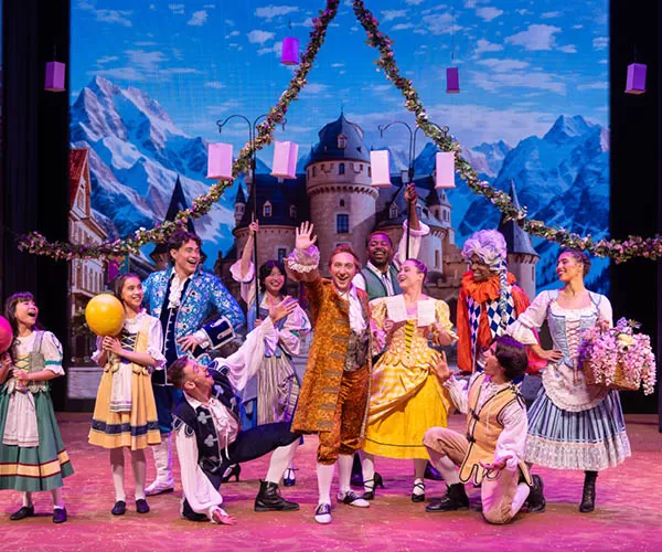 Rapunzel's Holiday Wish: A Hair-Larious Tangled Tale
